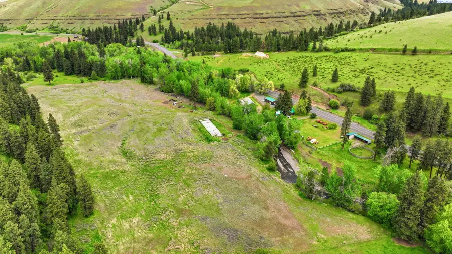 632 N Touchet Road, Dayton, WA 99328 - #2