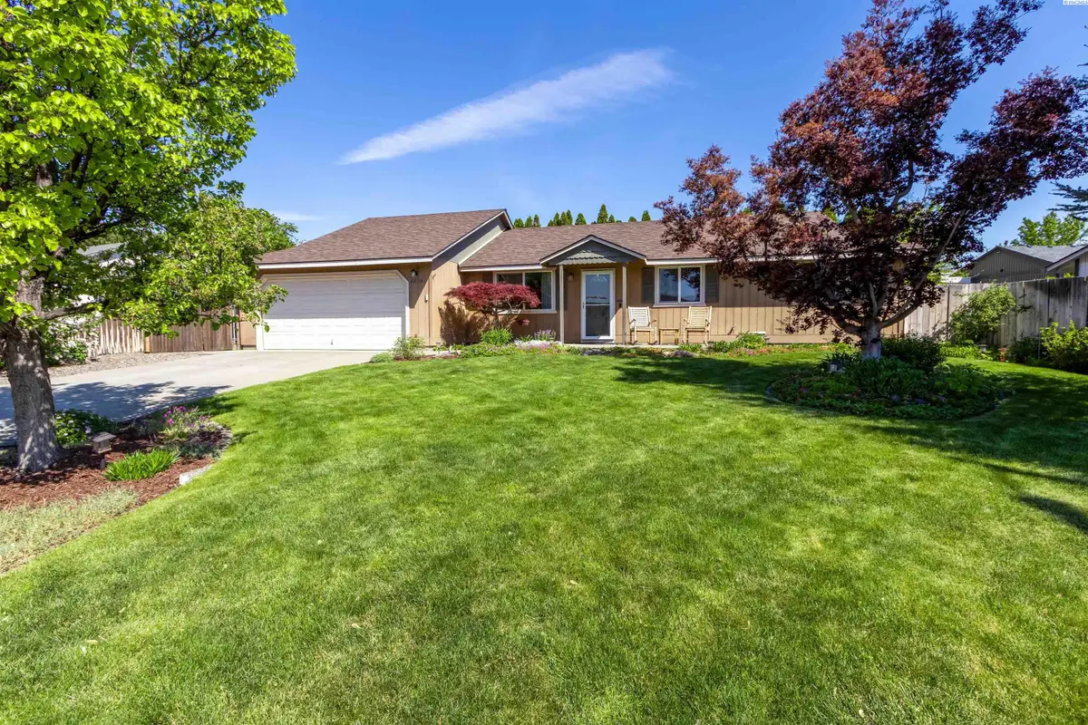 4834 Hibiscus St, West Richland, WA 99353 - #1