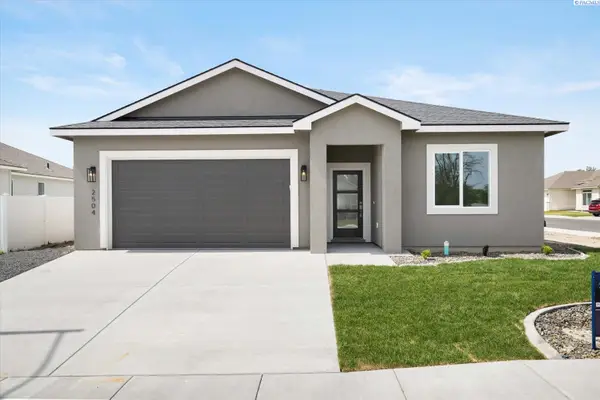 2504 S Beech Street, Kennewick, WA 99337