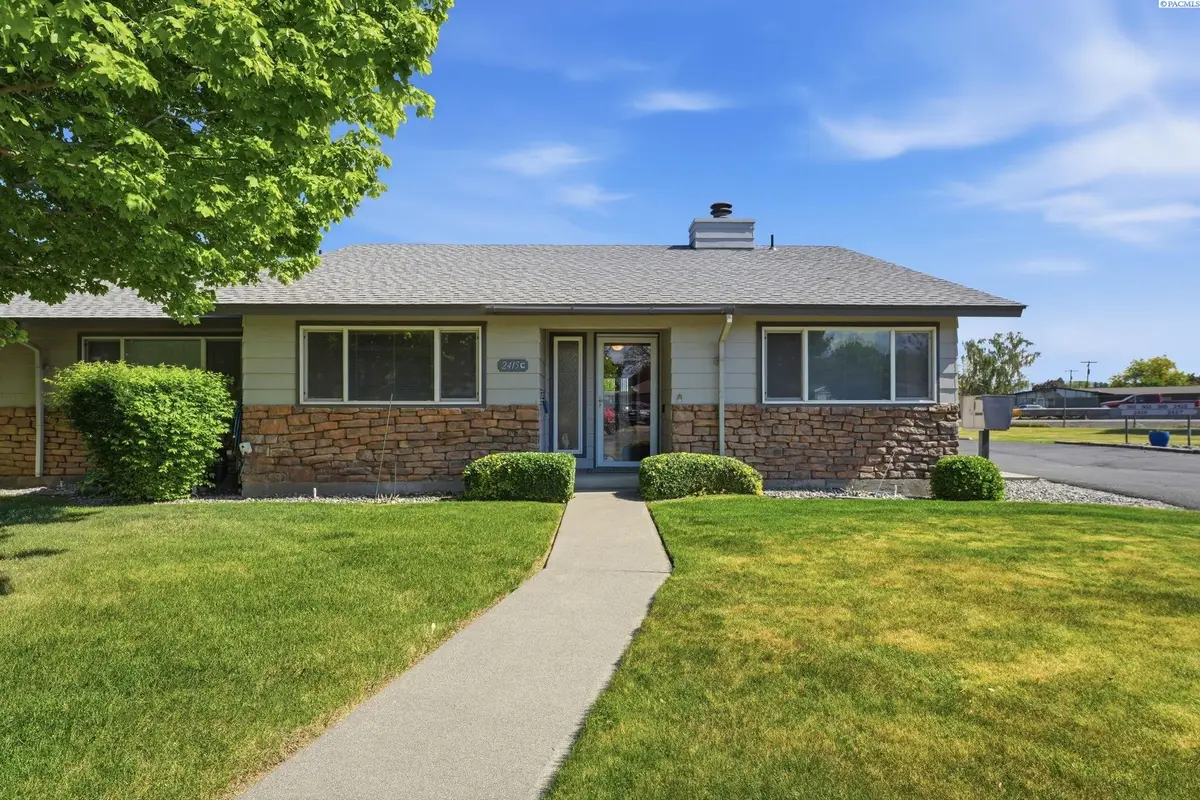 2415 W Grand Rhonde Avenue #"C", Kennewick, WA 99336 - #1