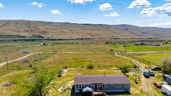 55604 W 360 Pr Nw, Benton City, WA 99320