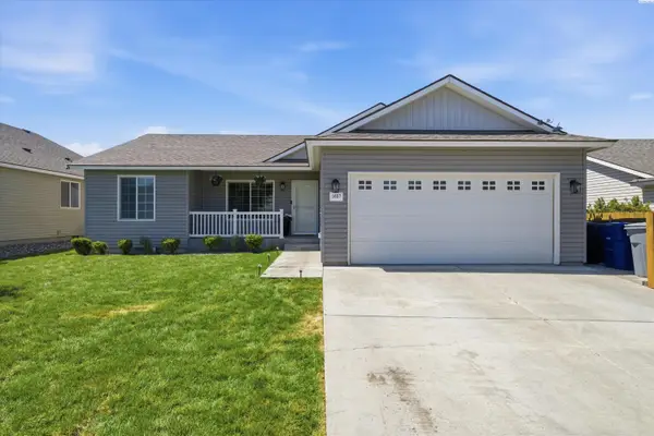 1657 Brittlebush, Richland, WA 99352