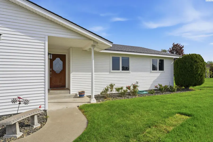 4009 Desert Ct, Pasco, WA 99301 - #2