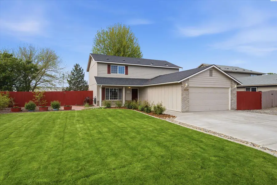 5203 Holly Way, West Richland, WA 99353 - #3