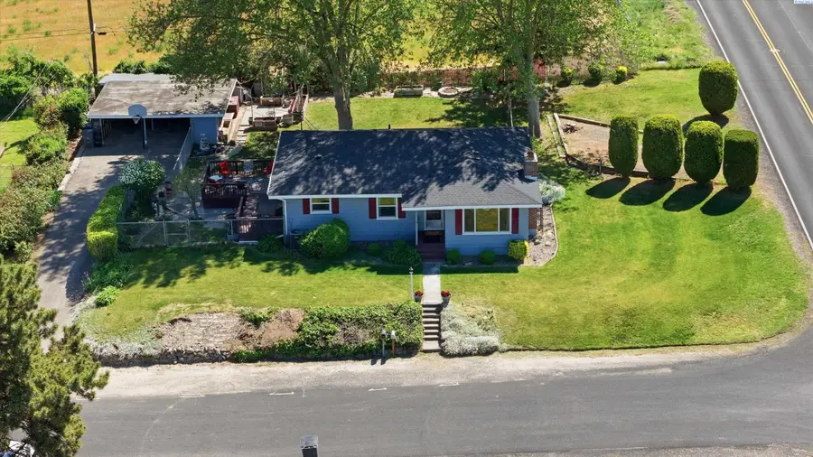1721 W 12th Ave, Kennewick, WA 99337 - #2