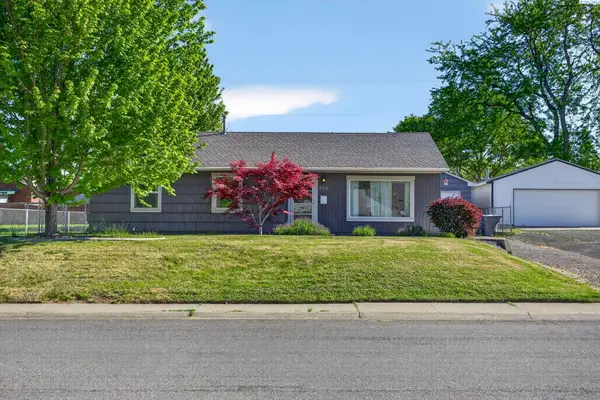 406 Cottonwood Dr, Richland, WA 99352