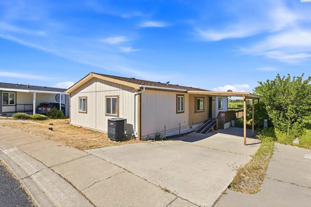 70 Ridgecliff Drive, Richland, WA 99352 - #1
