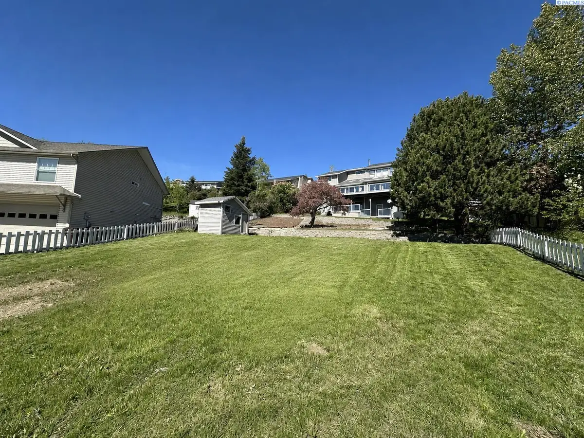 TBD SW Crithfield Ct, Pullman, WA 99163 - #1