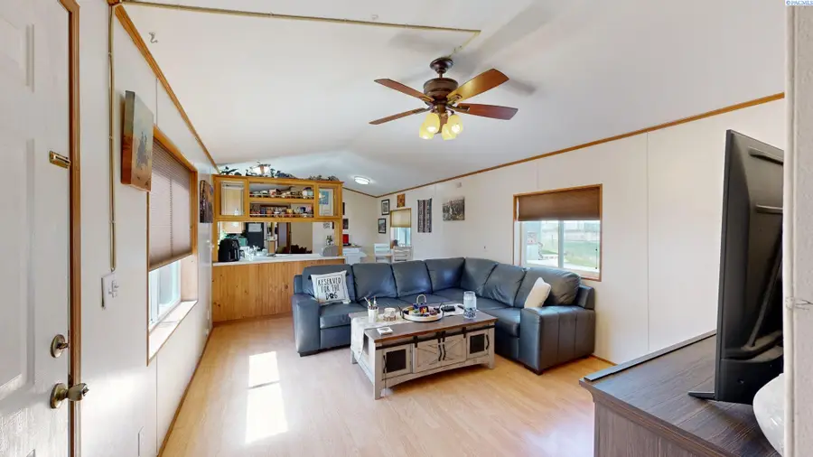 255 NW Golden Hills Dr. #46 #46, Pullman, WA 99163 - #3