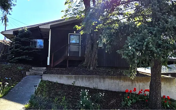 210 N Bridge St, Palouse, WA 99161