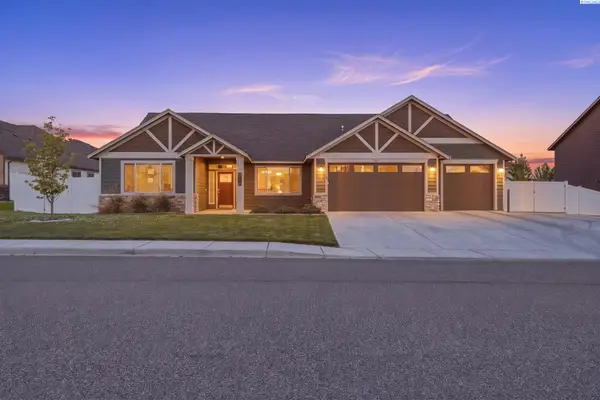 6079 Juneberry Dr, West Richland, WA 99353-5144