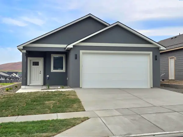 3654 Nuthatch St. Lot 209, Richland, WA 99352