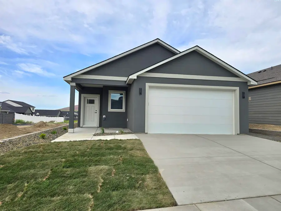 3654 Nuthatch St. Lot 209, Richland, WA 99352 - #2