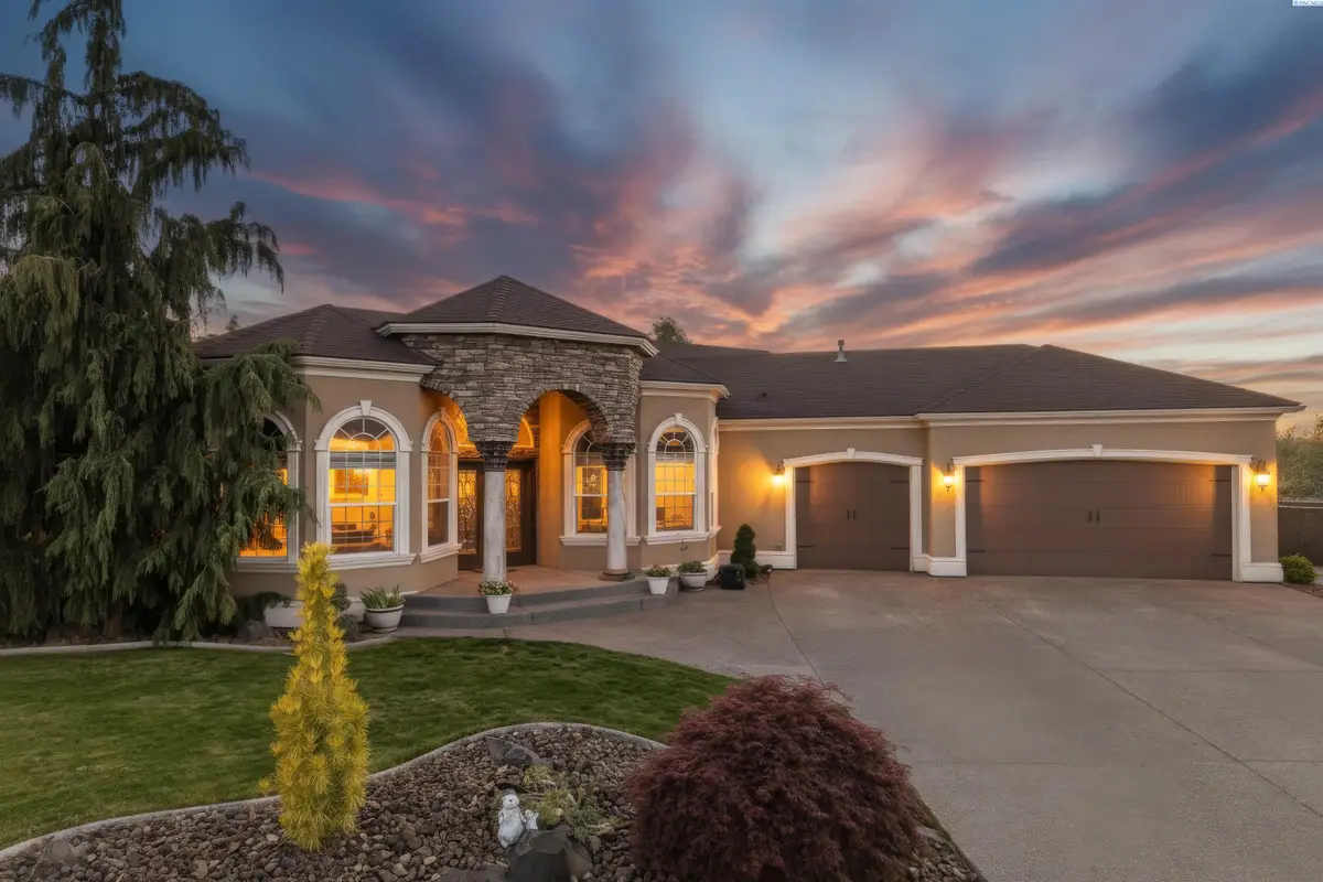 1239 Jubilee St, Richland, WA 99352 - #1