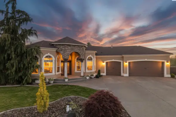 1239 Jubilee St, Richland, WA 99352
