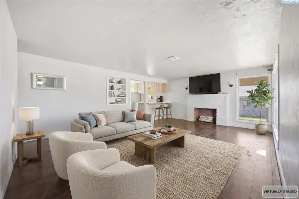 1922 W 6th Ave, Kennewick, WA 99336