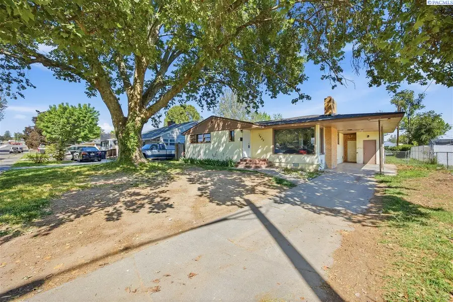 1922 W 6th Ave, Kennewick, WA 99336 - #2