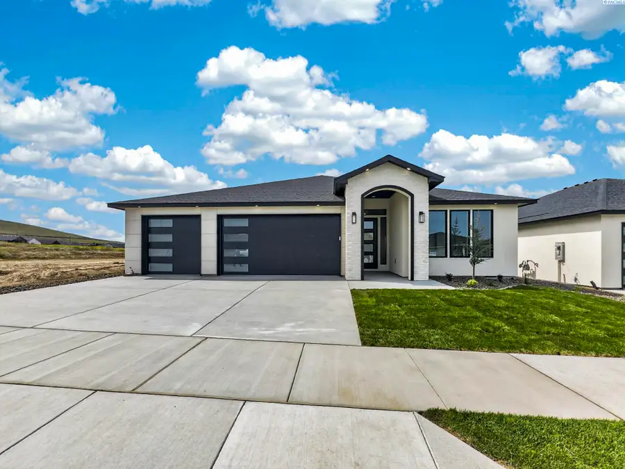 2919 Meadowlark Ave, Richland, WA 99352 - #2