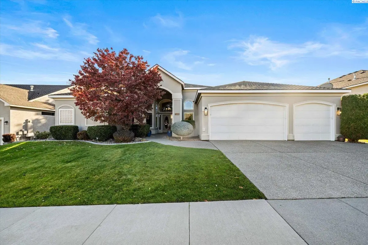 3703 S Keller St, Kennewick, WA 99337 - #1