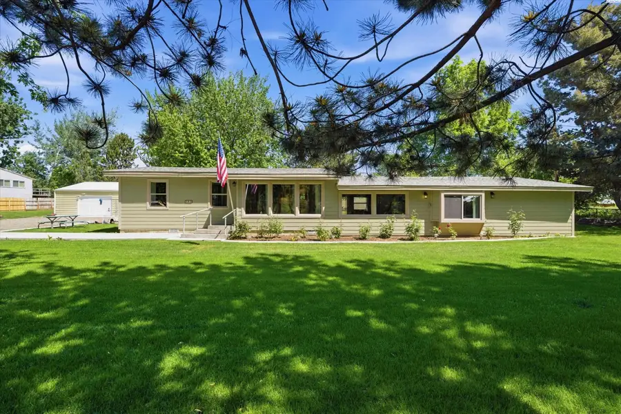 502 N Riverside Dr., West Richland, WA 99353 - #2