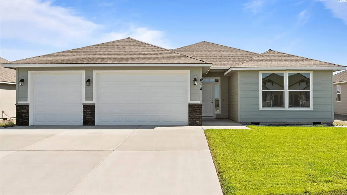 8809 Dusty Maiden Dr, Pasco, WA 99301 - #1