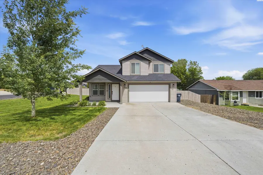 1108 Neptune Ave, Benton City, WA 99320 - #2