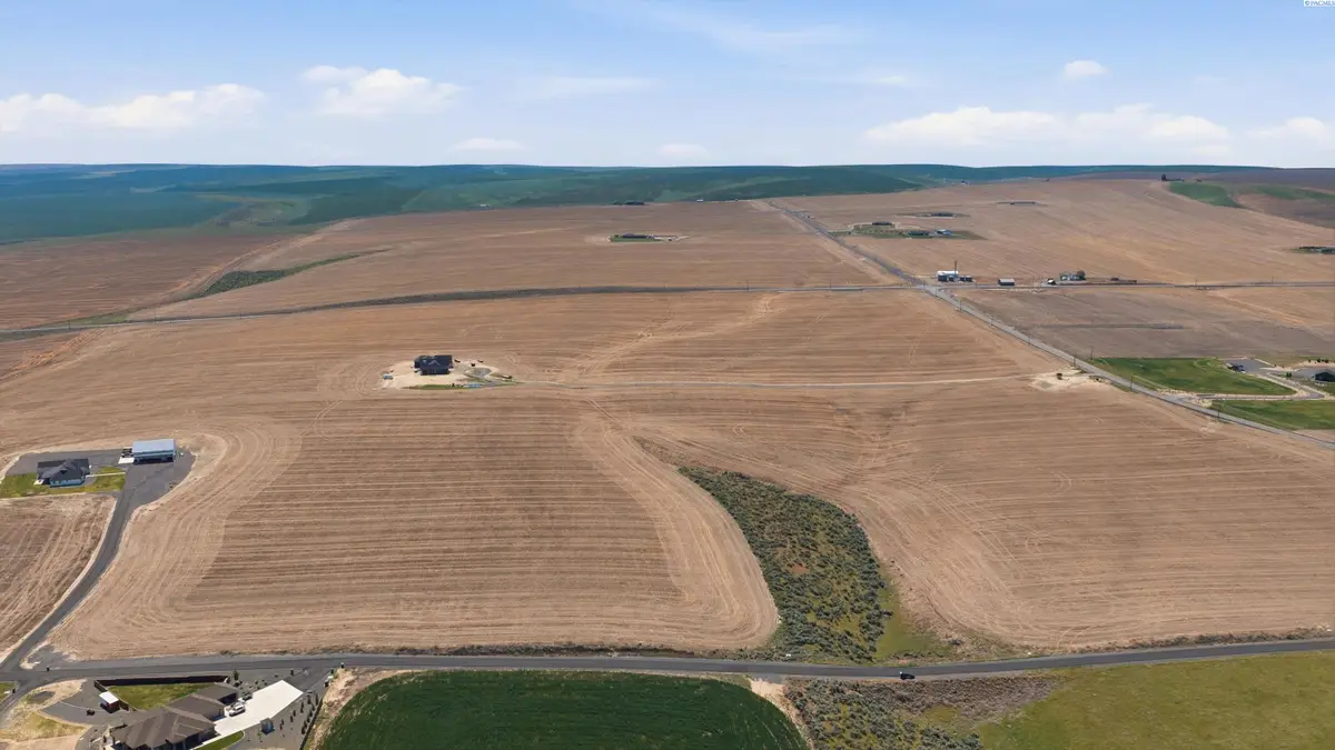 NKA E Bastian Pr Se, Kennewick, WA 99338 - #1