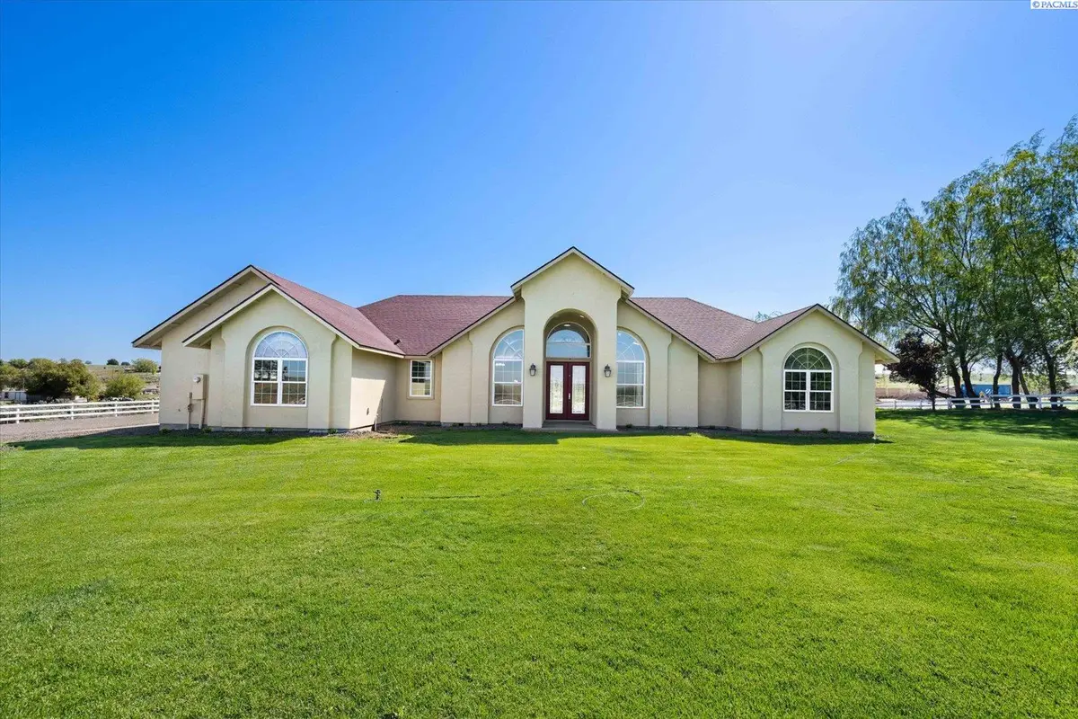 420 Tuck Rd, Eltopia, WA 99330 - #1