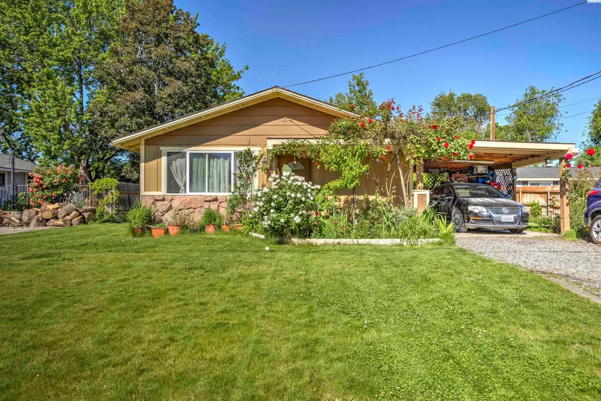 491 S 41st Ave, West Richland, WA 99353 - #1