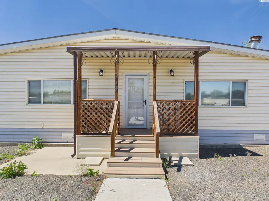 414 N 23rd Ave, Pasco, WA 99301 - #3
