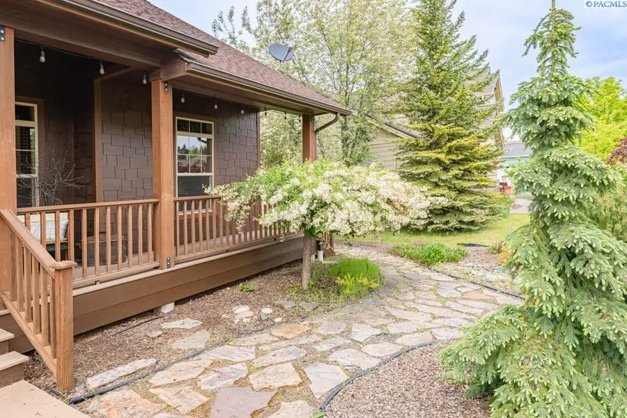 920 SW Center Street, Pullman, WA 99163 - #2