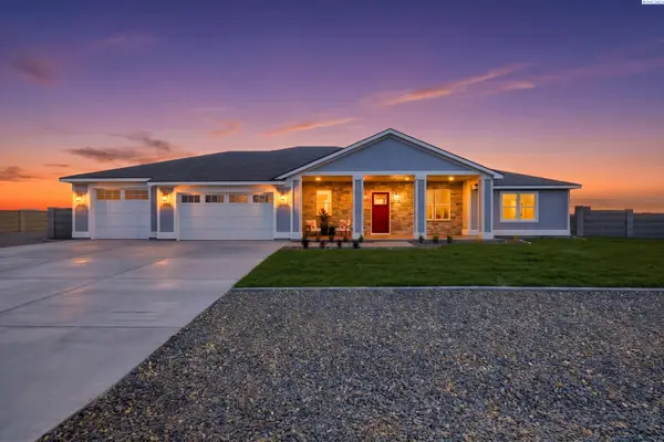 359 Panoramic Dr, Pasco, WA 99336-5011