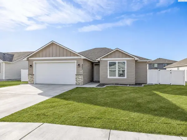 8602 Ashen Drive, Pasco, WA 99301