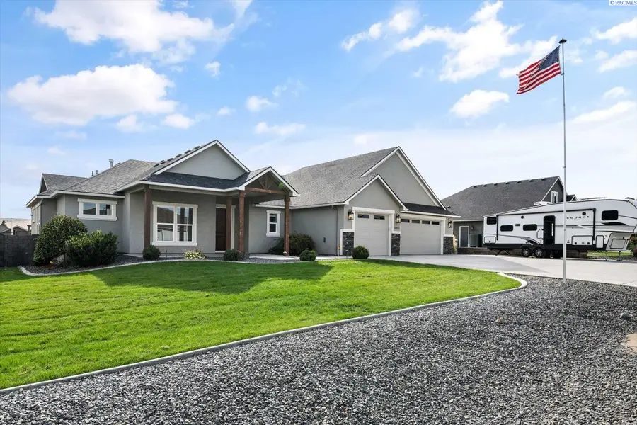 84905 E Wallowa Road, Kennewick, WA 99338 - #2