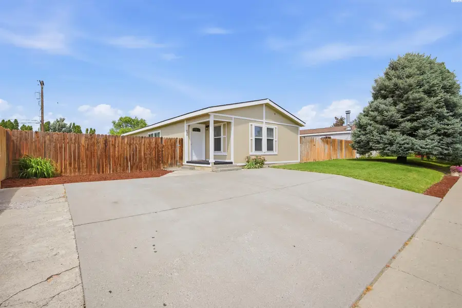 436 N Douglas Ave., Pasco, WA 99301 - #2