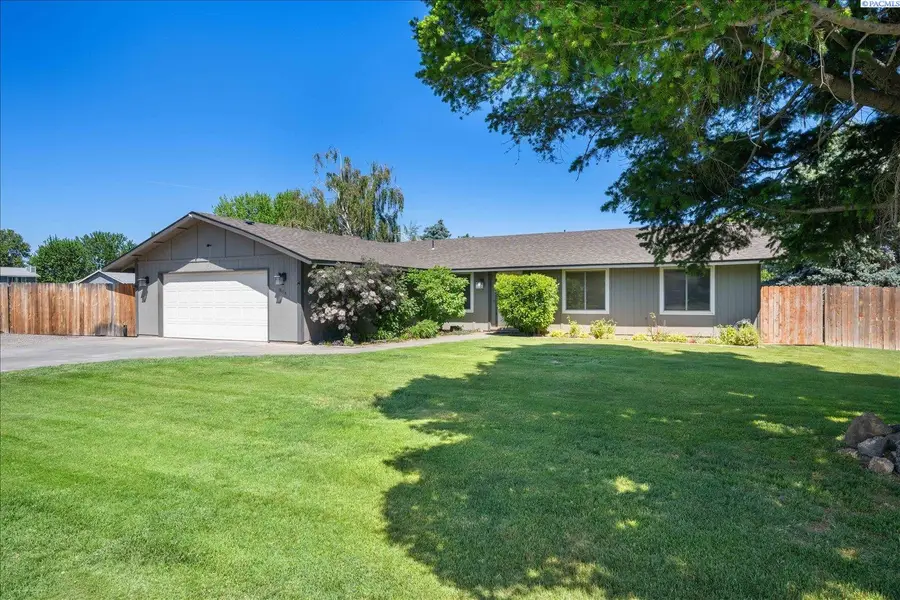 804 W 49th Ave, Kennewick, WA 99337 - #2