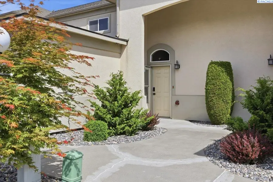 765 Hanford St, Richland, WA 99354 - #3