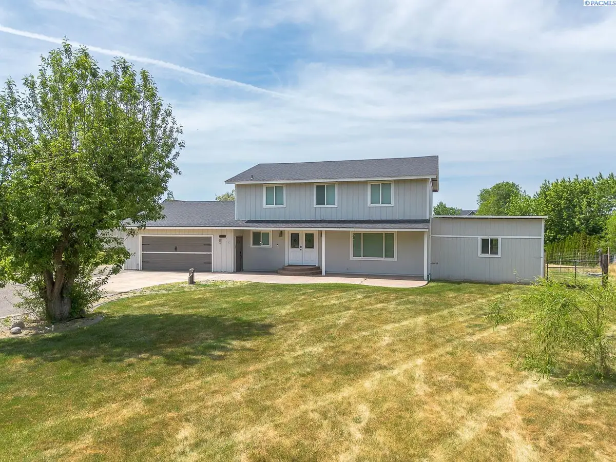 6404 S Bermuda Road, Kennewick, WA 99338 - #1