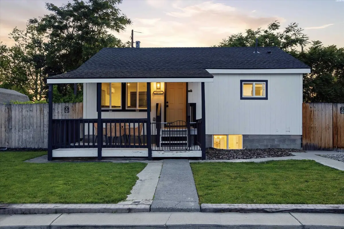 413 Snow Ave, Richland, WA 99352 - #1