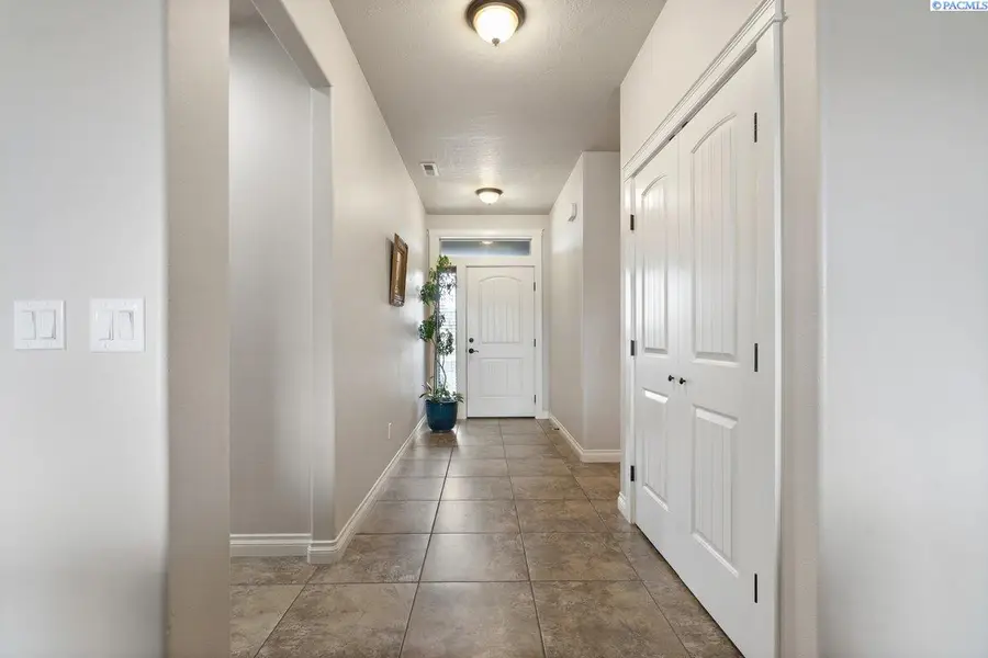 275 Canyon Rim Ct, Richland, WA 99352 - #3
