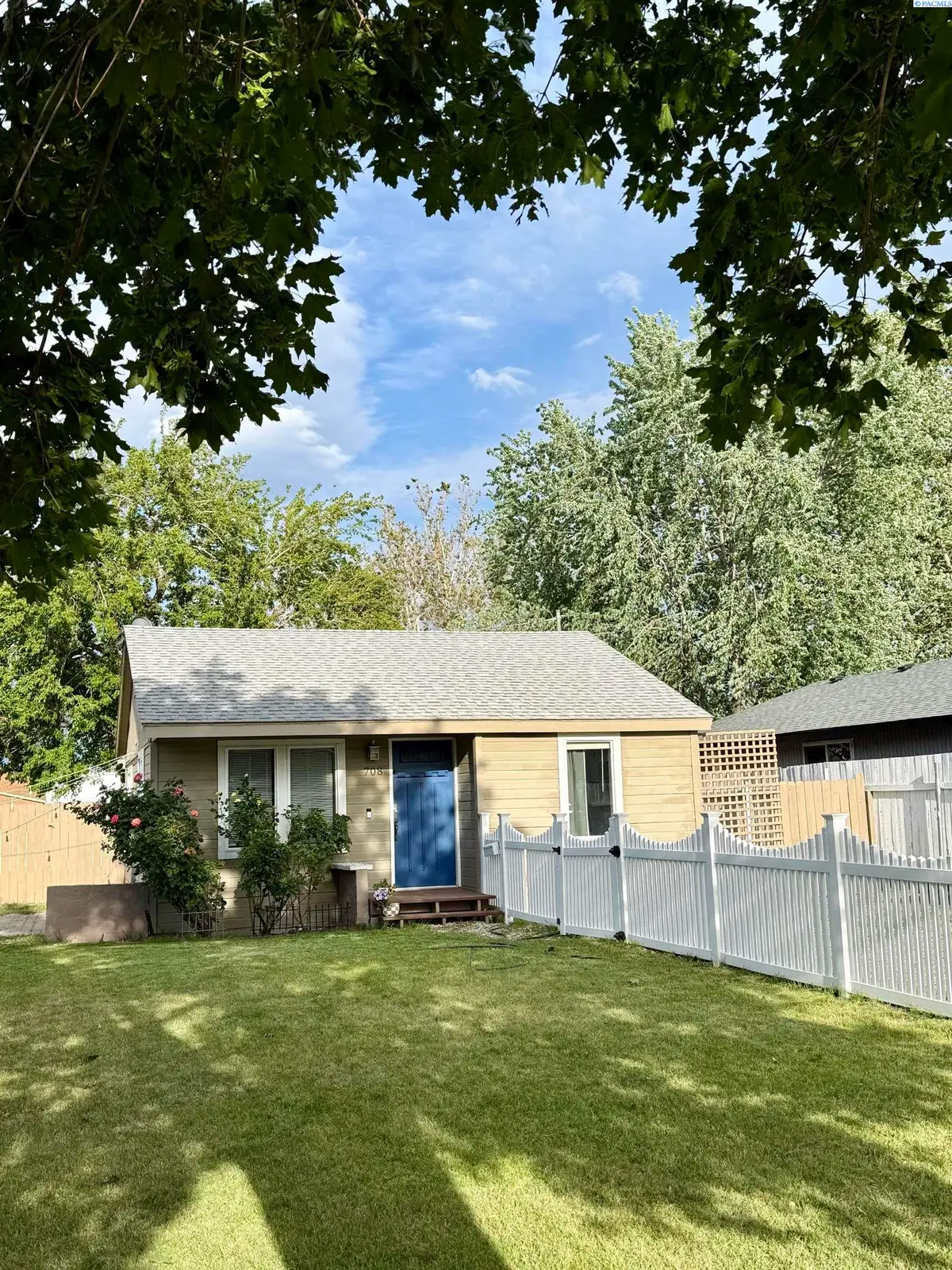 708 Sanford Ave, Richland, WA 99352 - #1