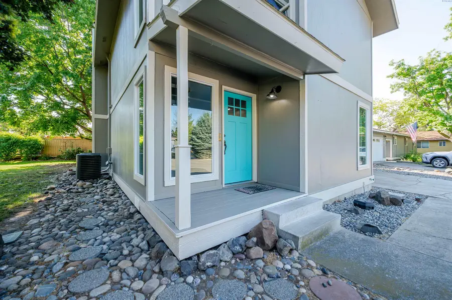 405 Sailfish Court, Kennewick, WA 99338 - #2
