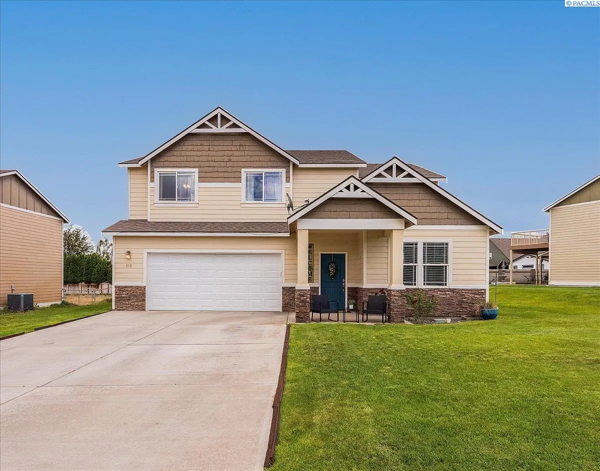 650 Pikes Peak Dr, West Richland, WA 99353 - #1