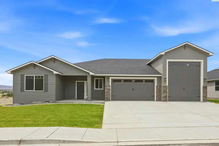 1035 Thebes St., West Richland, WA 99353 - #2