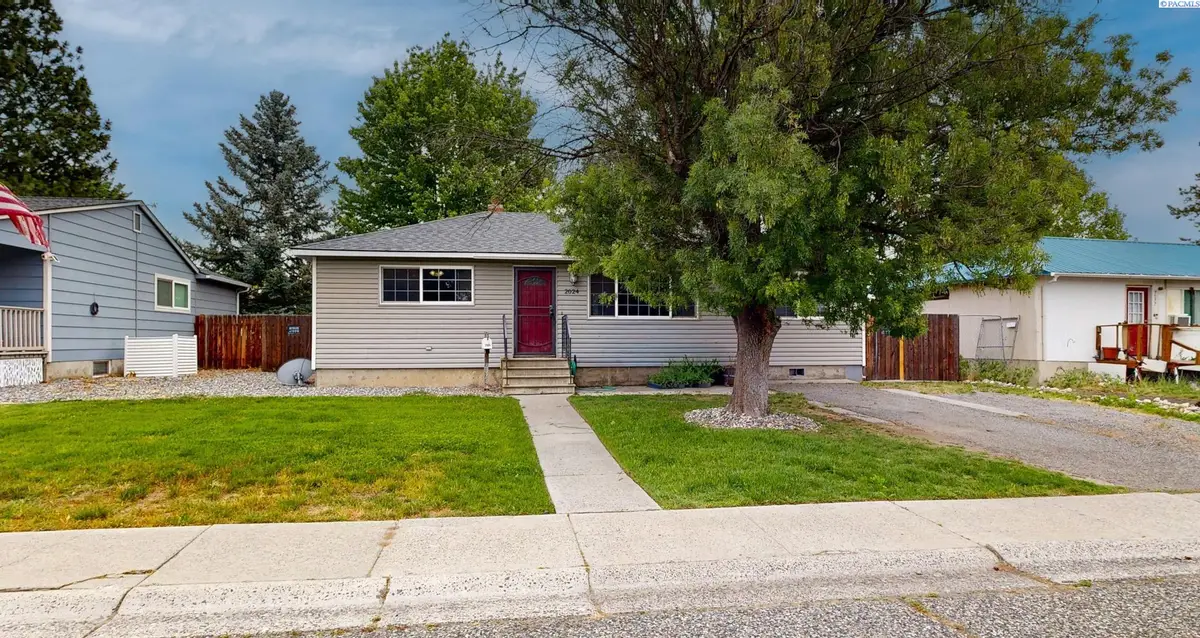 2024 Newcomer Avenue, Richland, WA 99354 - #1