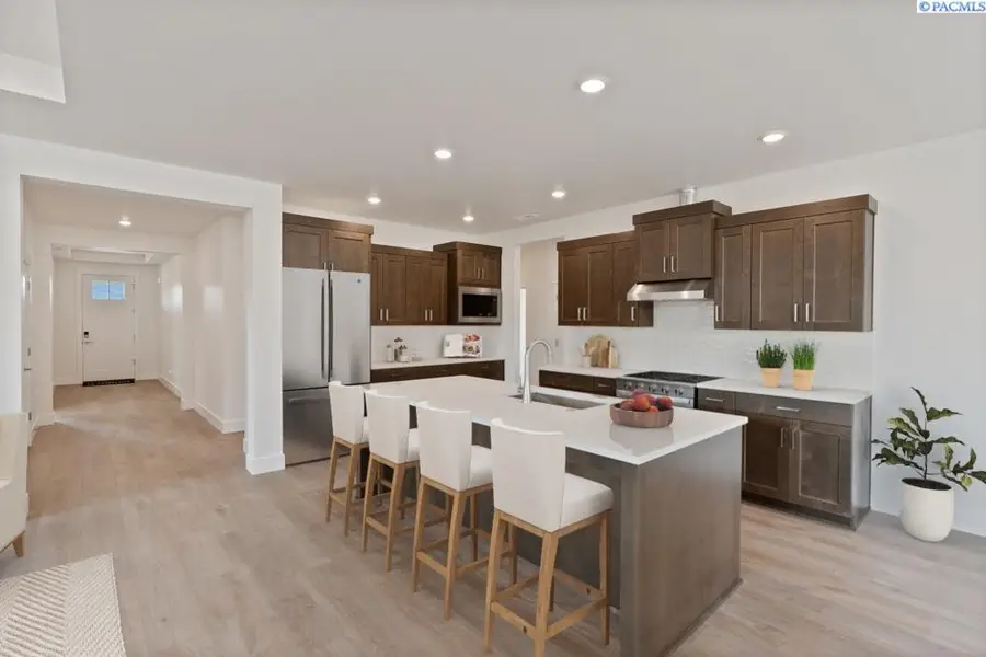 2912 Halfway Ave, Richland, WA 99354 - #3