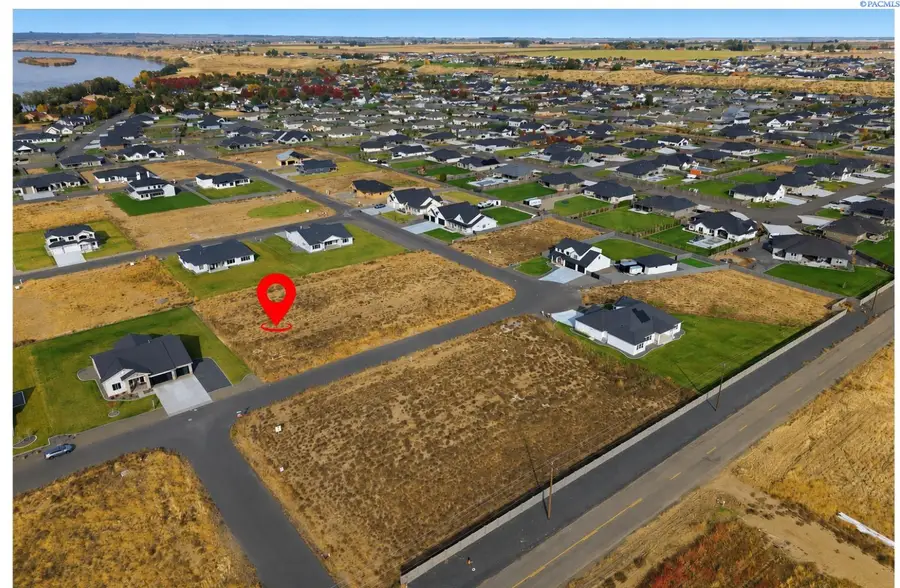 12727 Blackfoot Dr, Pasco, WA 99301 - #2
