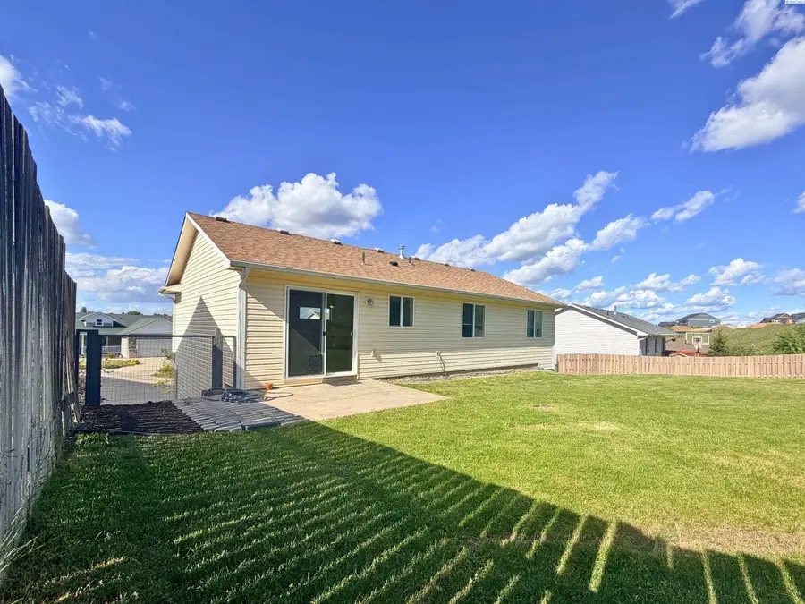 1255 SW Latour Peak, Pullman, WA 99163 - #3