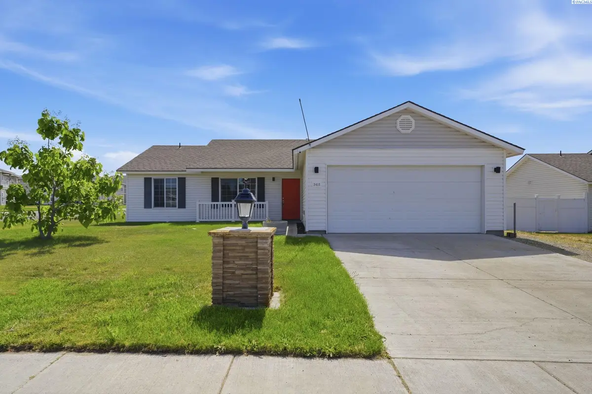 3415 Hawthorne Ln, Pasco, WA 99301 - #1