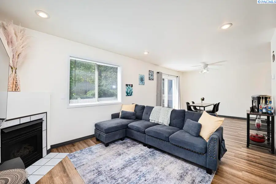223 NW Clay Court, Pullman, WA 99163 - #2